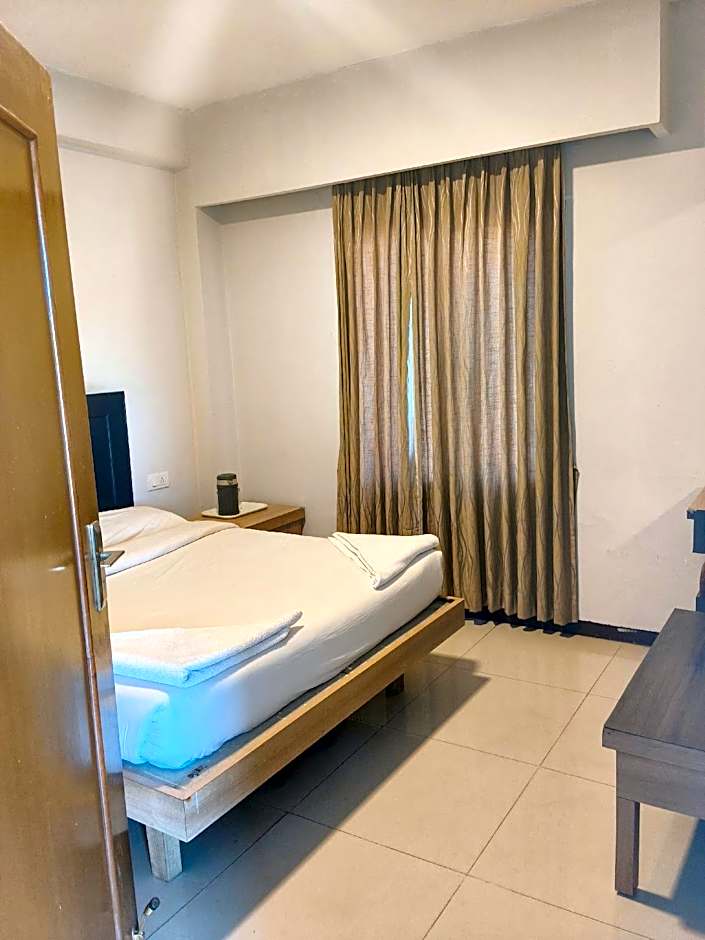 Hotel Preethi Palace