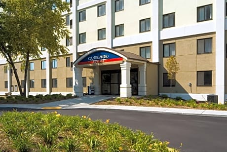 Candlewood Suites Indianapolis Downtown Medical District, an IHG Hotel