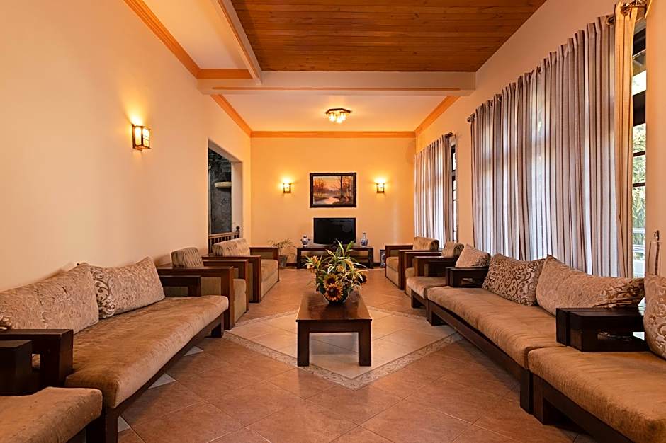 Oak Ray Serene Garden Hotel