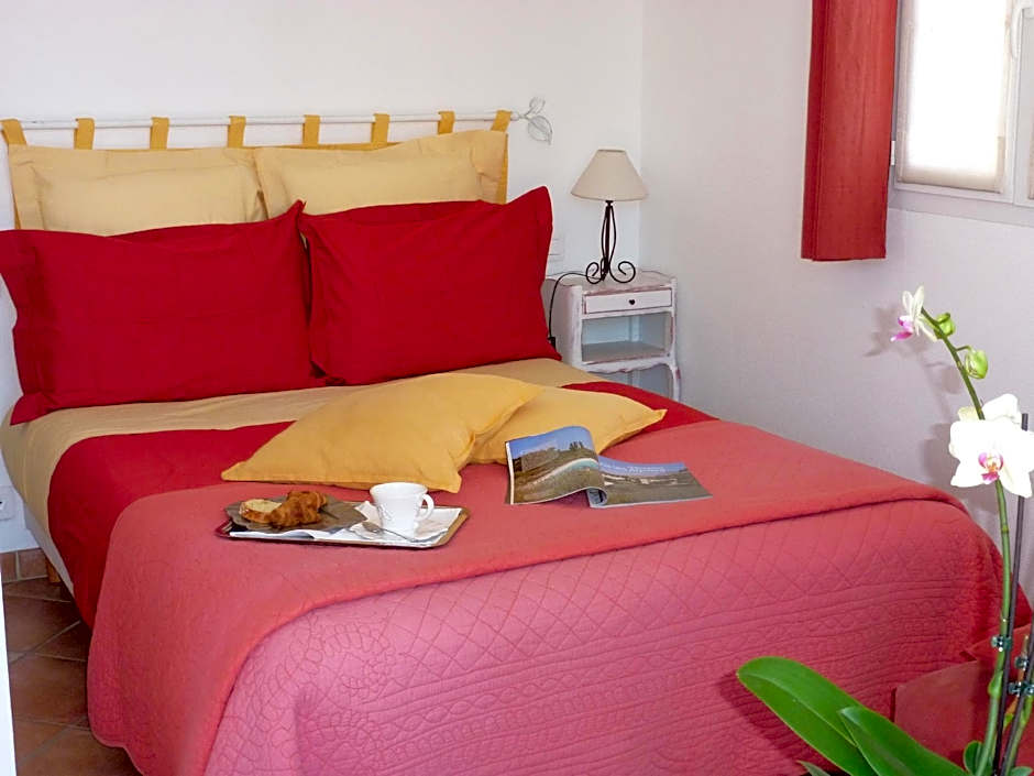 la cigale sous l'olivier