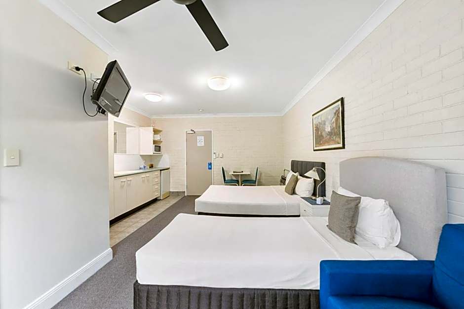 Benson Court Motel