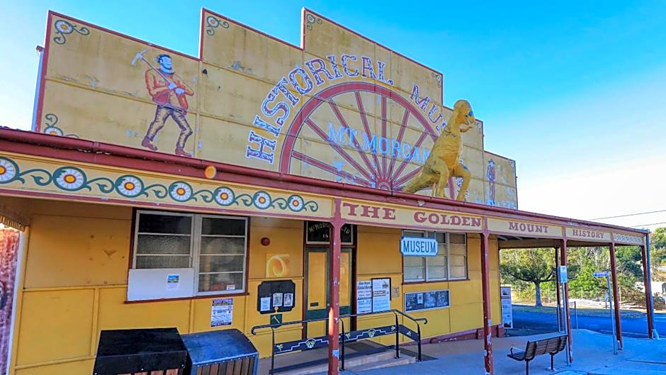 Silver Wattle Cabins