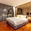 Len Hotel