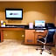 Super 8 by Wyndham Radcliff Ft. Knox Area