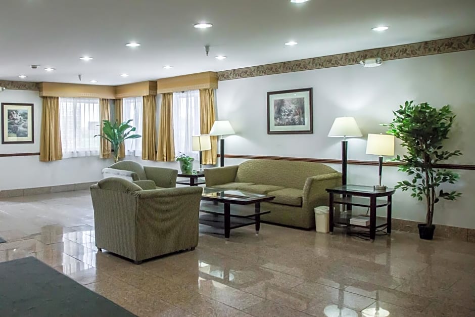Quality Inn & Suites Loves Park near Rockford