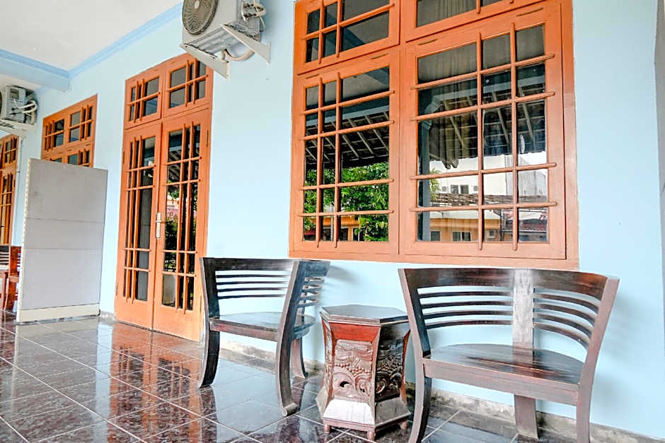 OYO 1984 Hotel Istana Family Syariah