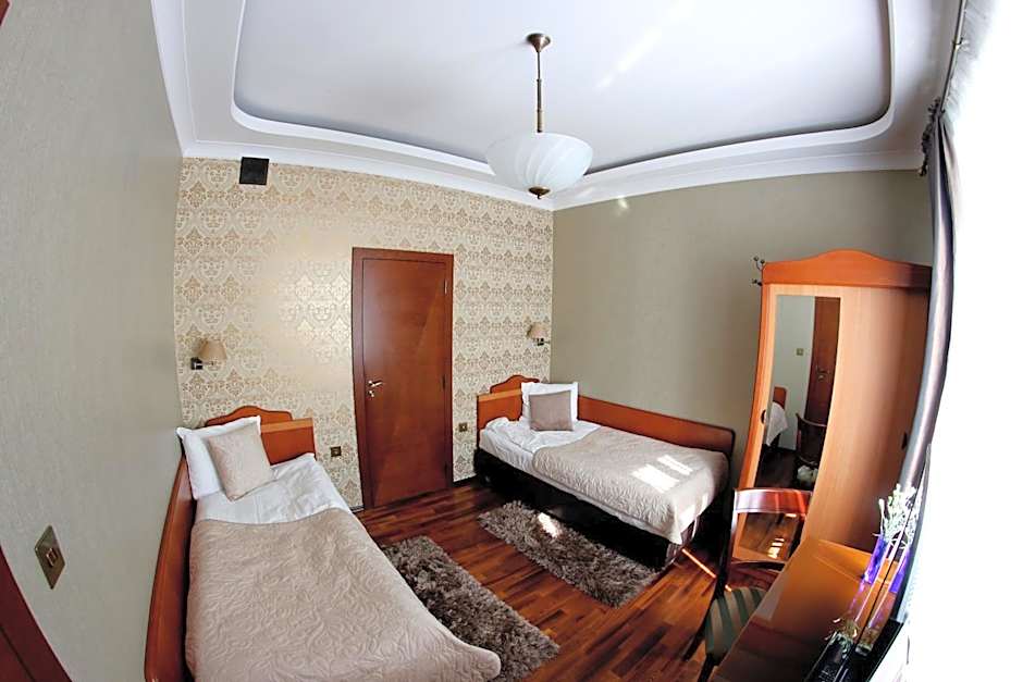 Photo 1 of 6 of Standard 2 Beds