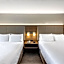 Holiday Inn Express State College at Williamsburg Square By IHG