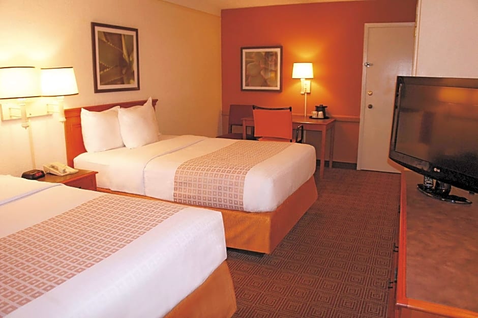 Baymont by Wyndham San Antonio South Park