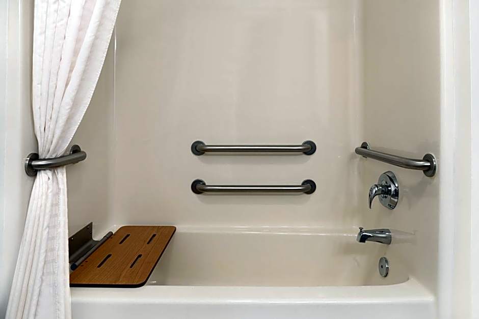 Country Inn & Suites by Radisson, Galena, IL