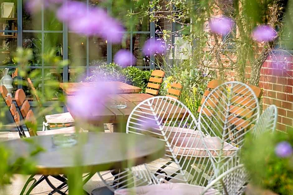 The Swan, Streatley, Berkshire