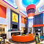 Holiday Inn Express & Suites Eureka By IHG