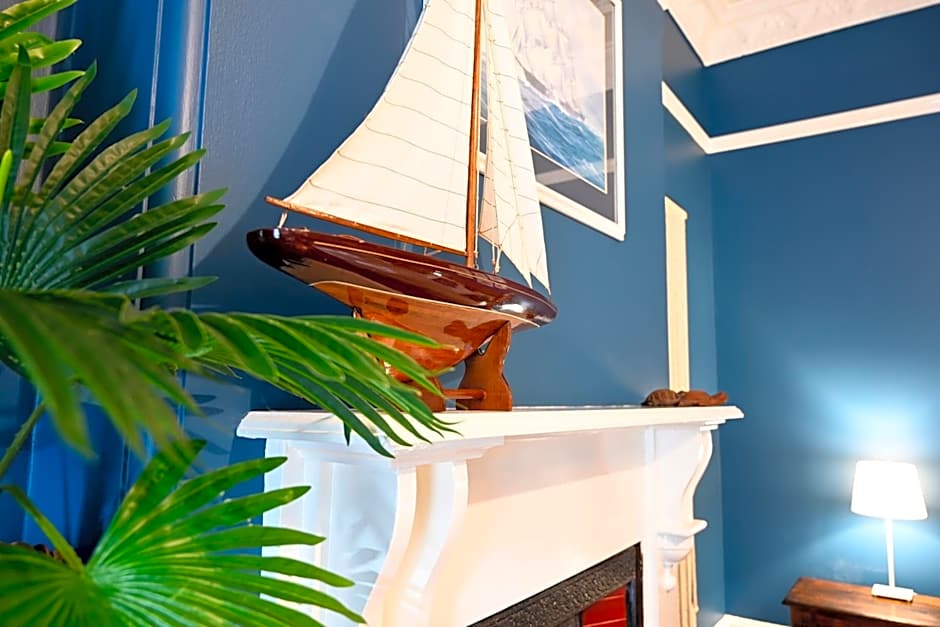 Manly Waves Studios & Apartments