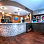 Guest Inn & Suites - Midtown Medical Center