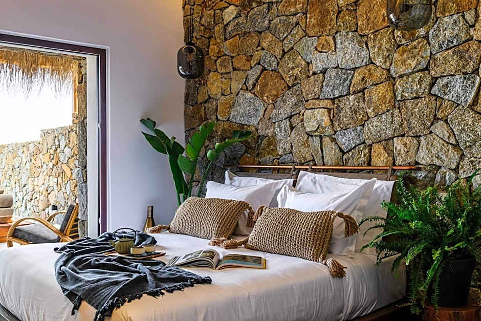 Charisma Hotel and Wellness Club