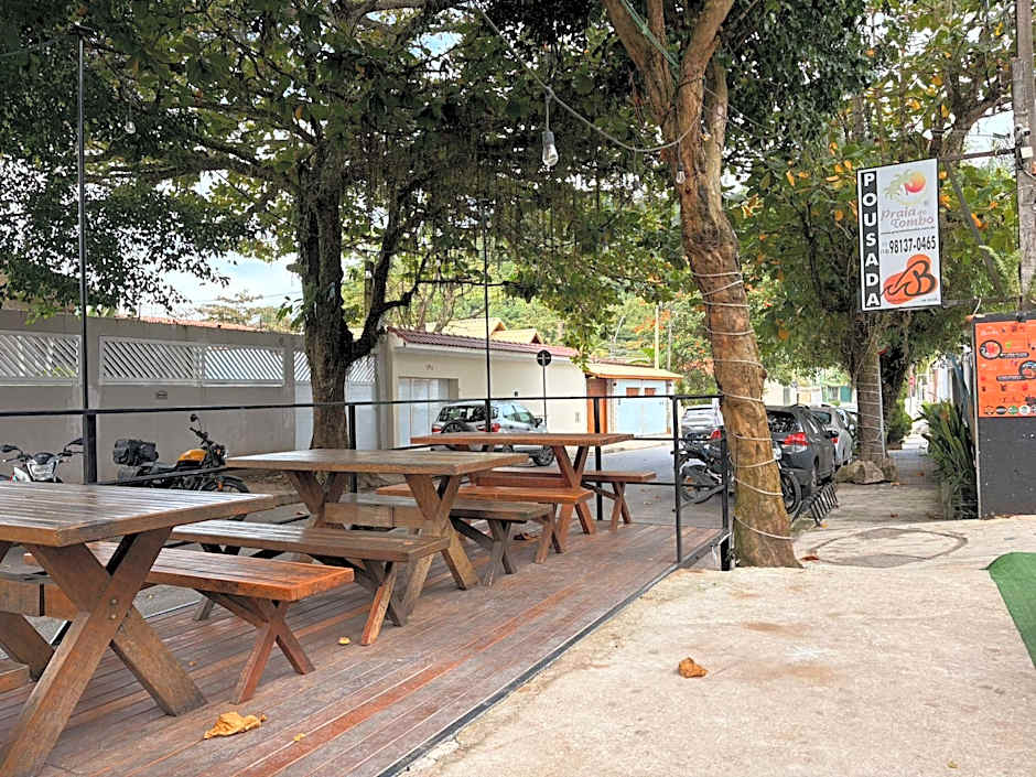 Pousada Praia do Tombo