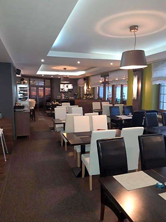 Apartment House Kamzík 9