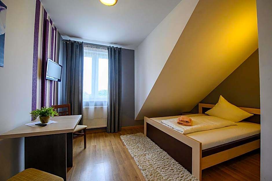 Hotel Restauracja Sara