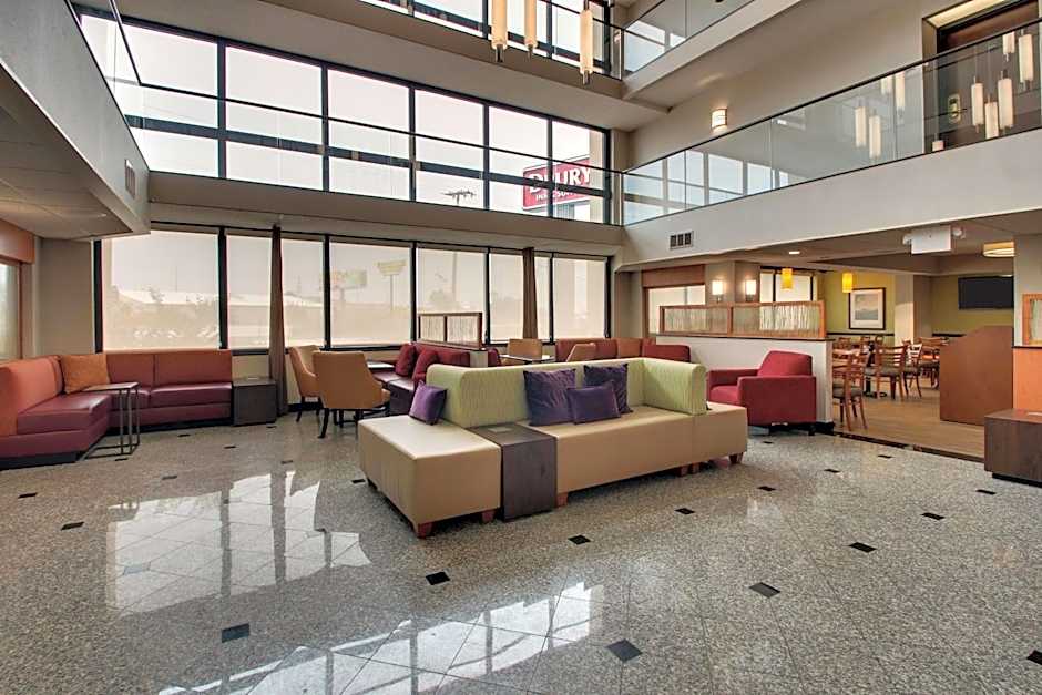 Drury Inn and Suites Bowling Green