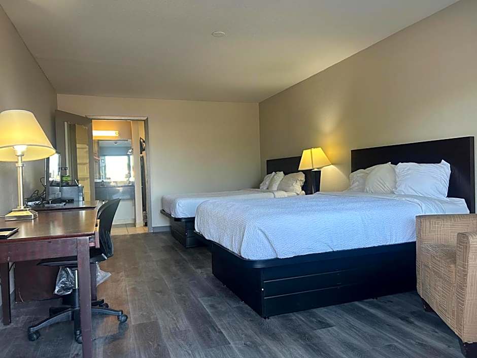 Travelodge by Wyndham Natchitoches