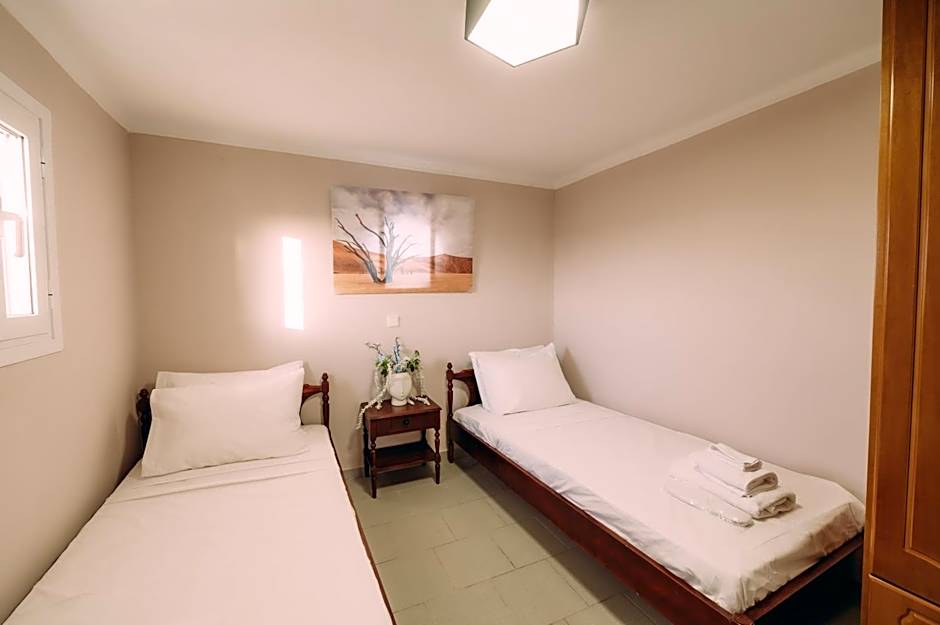 Sirens Luxury Apartments Palouki