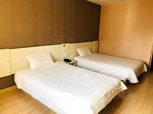 Photo 1 of 1 of Business Twin Room