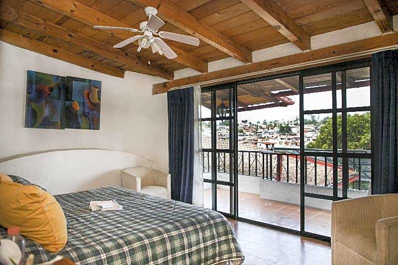Hotel Tonancalli
