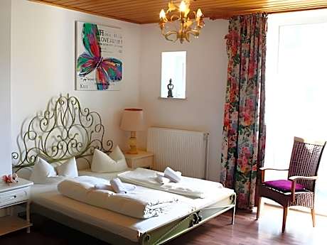 Small Double Room with Private Bathroom
