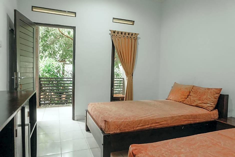 Hotel Diana 2