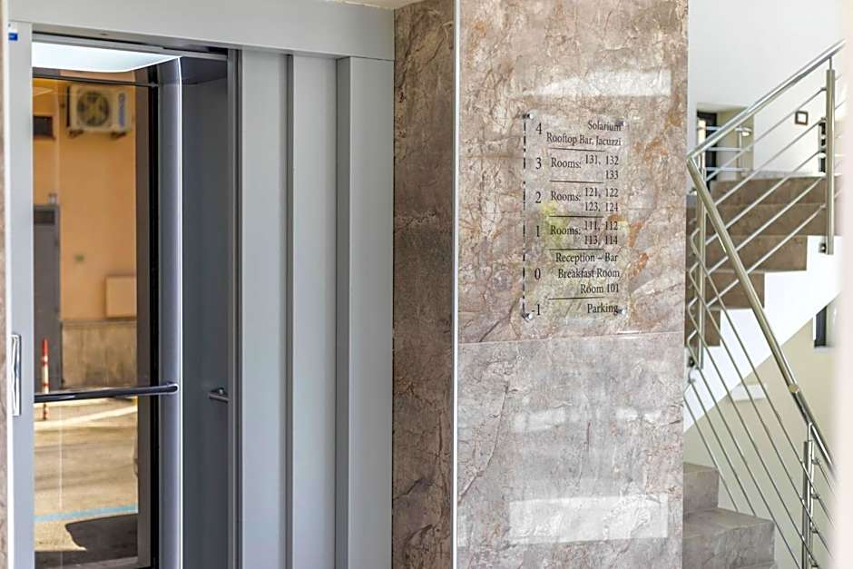 Solmaris Tropea Rooms & Suites