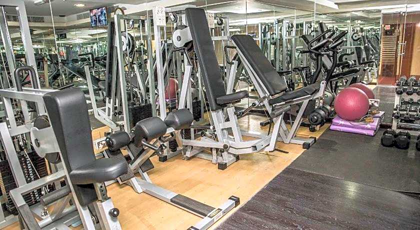 Saffron Boutique Hotel