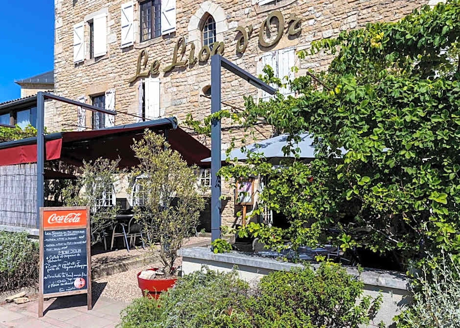 Logis Hôtels - Hôtel et Restaurant Le Lion d'Or