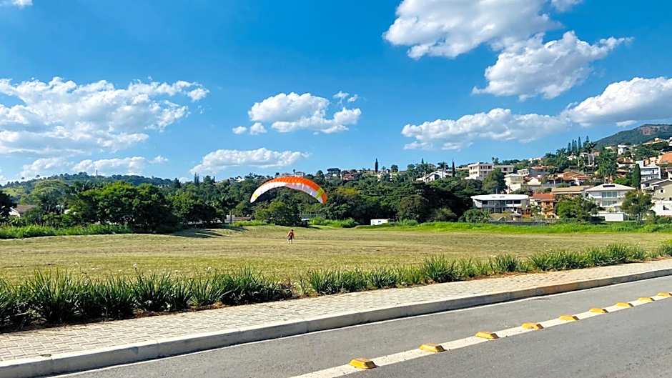 Casa de Campo - Condomínio Arco Íris