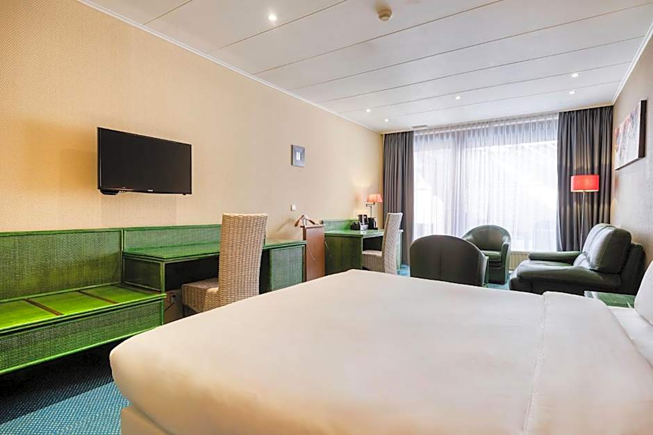 B&B HOTEL Mons Centre