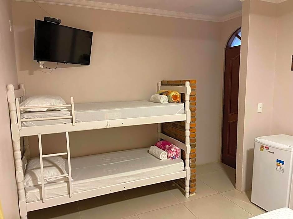 Hostel House Santinho