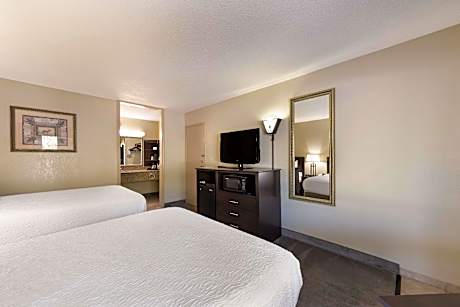 Double with 2 Double Beds