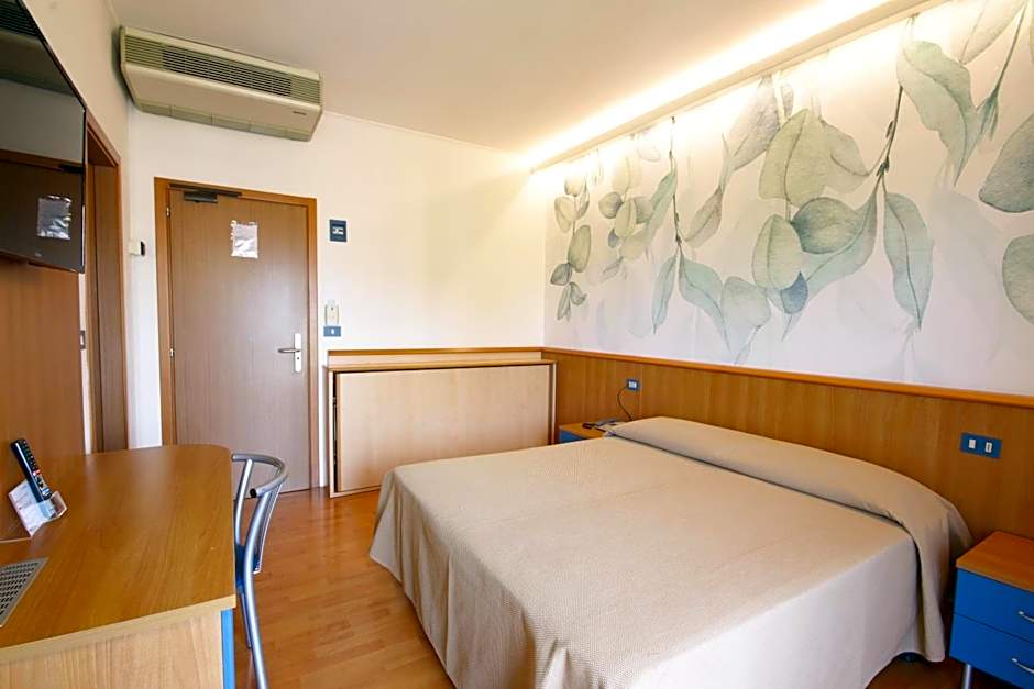 Hotel Toledo