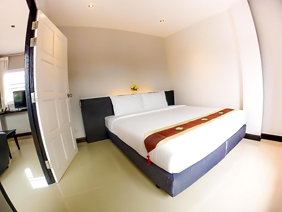 My Place Phuket Airport Mansion