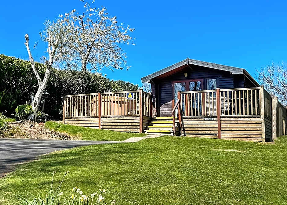 Belan Bach Lodges