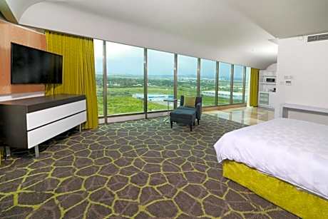 King Suite with Walk-In Shower