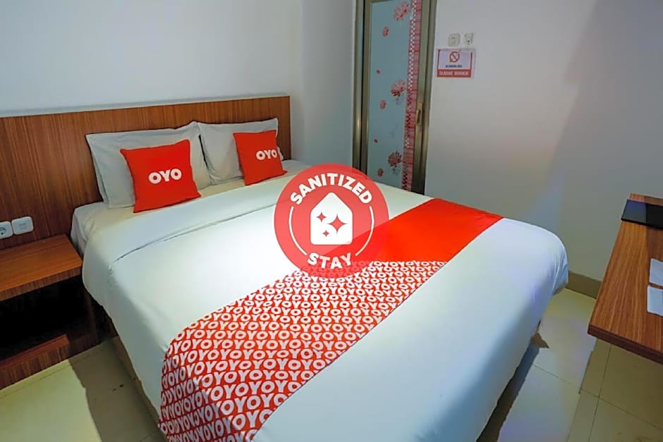 SUPER OYO 3109 Point Inn