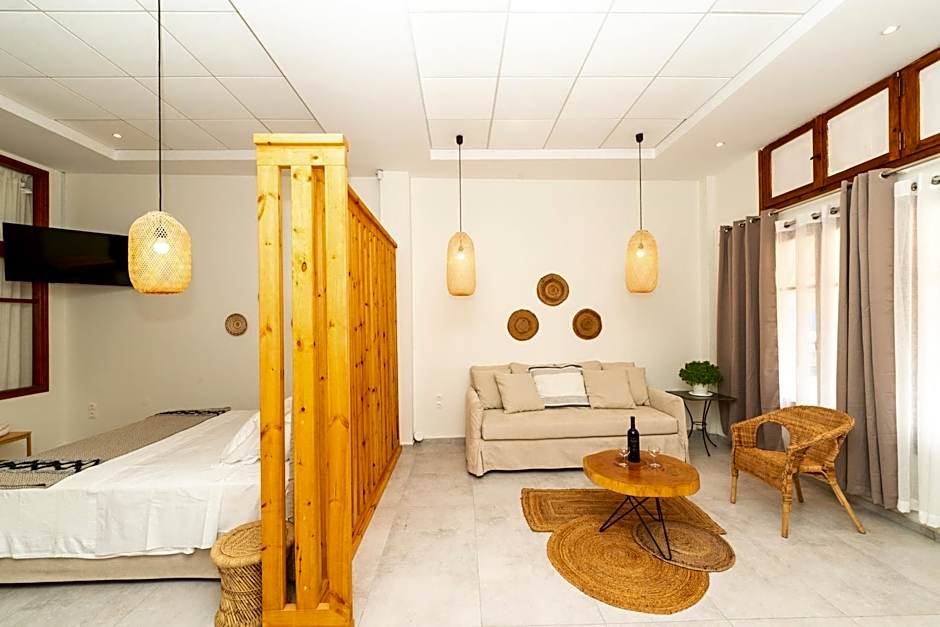 Aegina Town Cozy Escape