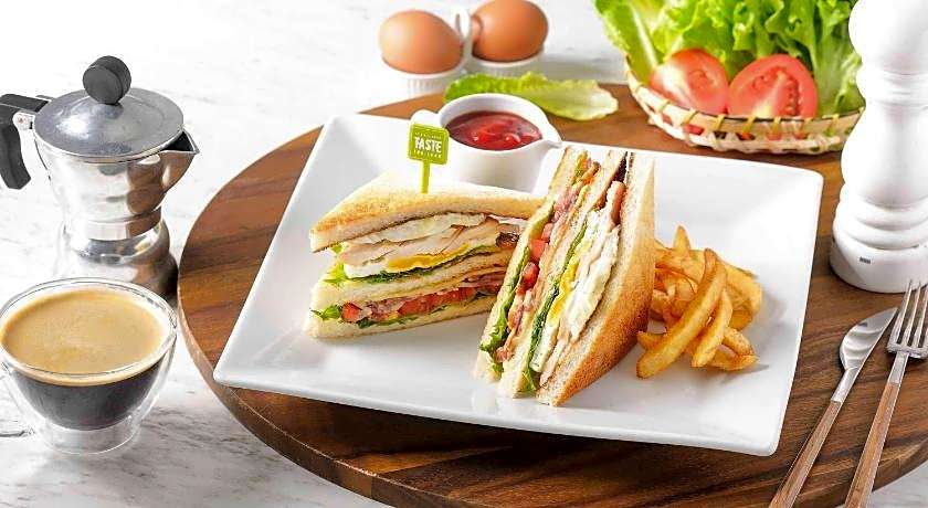 Ibis Bangkok Riverside