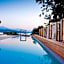 Lake's - My Lake Hotel