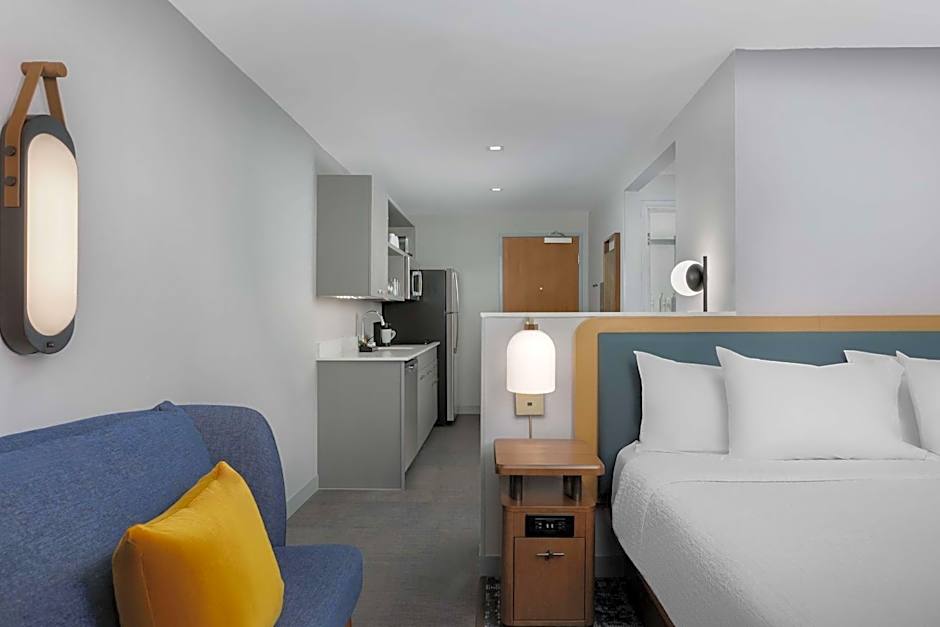 Homewood Suites by Hilton Newport Cincinnati