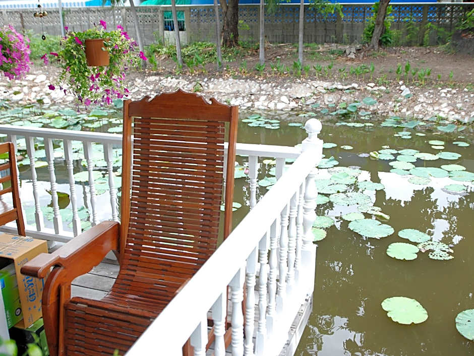 Baan Luang Harn