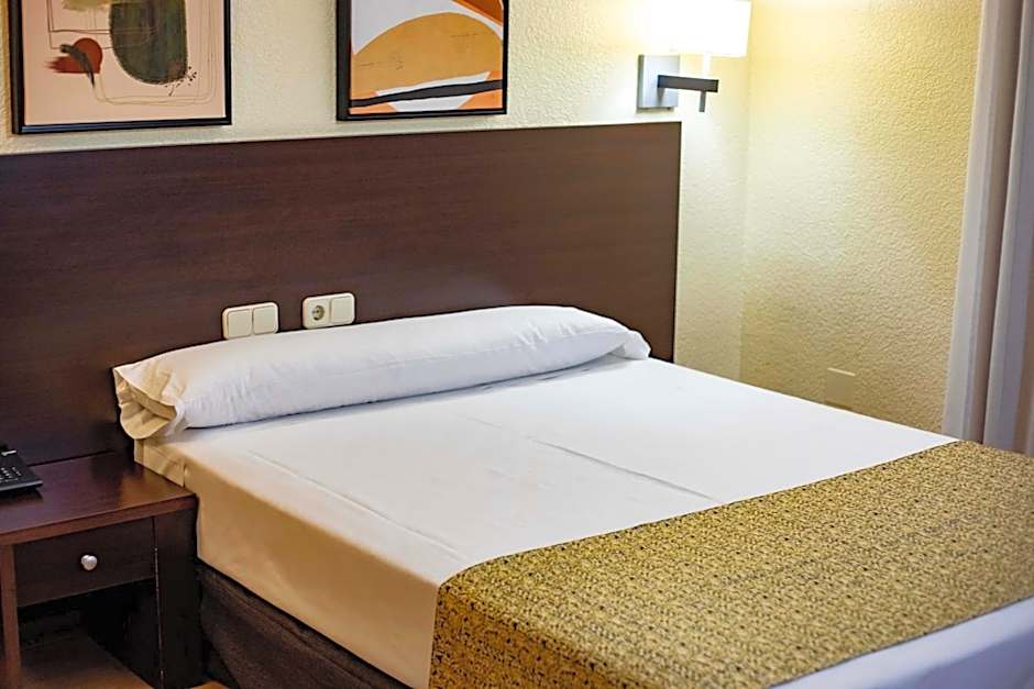 Hotel Tudanca-Aranda II