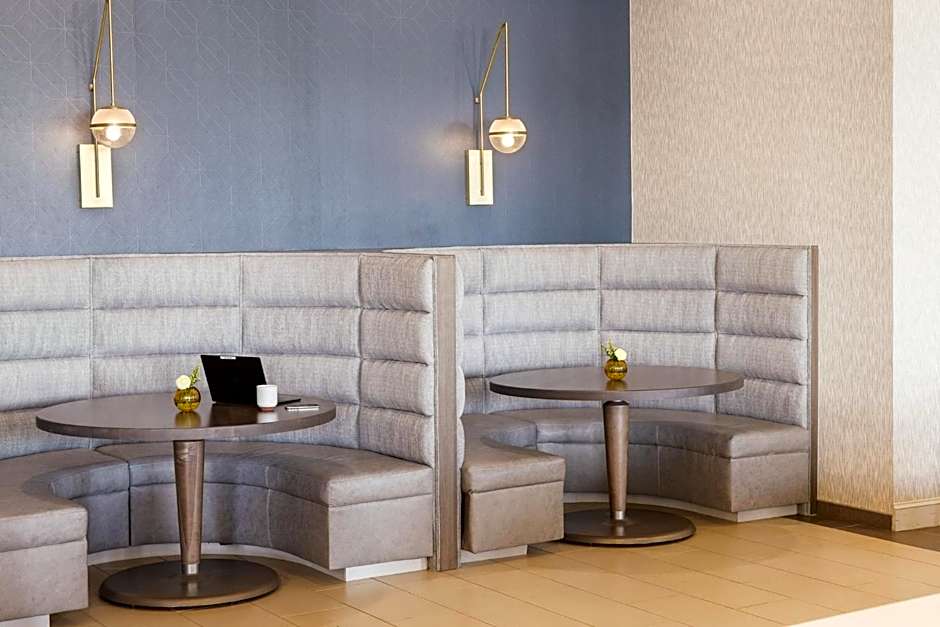 Crowne Plaza Fort Myers Gulf Coast By IHG