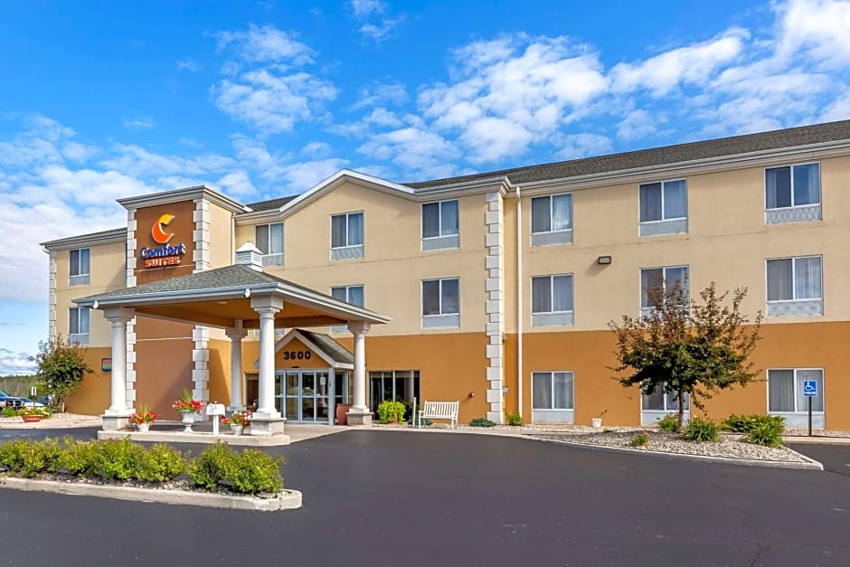 Comfort Suites Escanaba