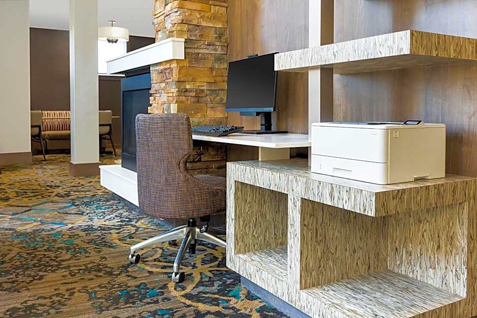 Residence Inn by Marriott Kansas City at the Legends